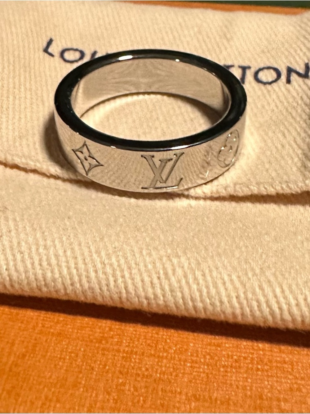 Louis Vuitton Mosaic Thin Men’s ring